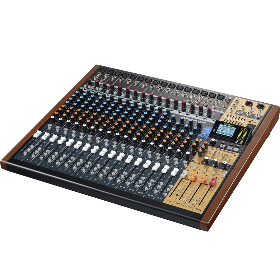 TASCAM Model 24